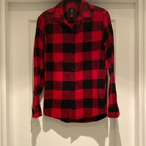 Classic H&M red flannel